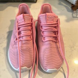 Kids Adidas pink sneakers, size 3.5.